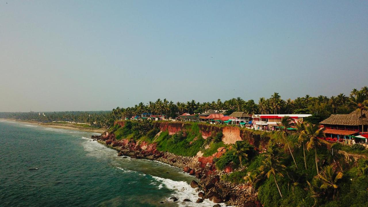 Black Beach Resort Варкала Екстериор снимка