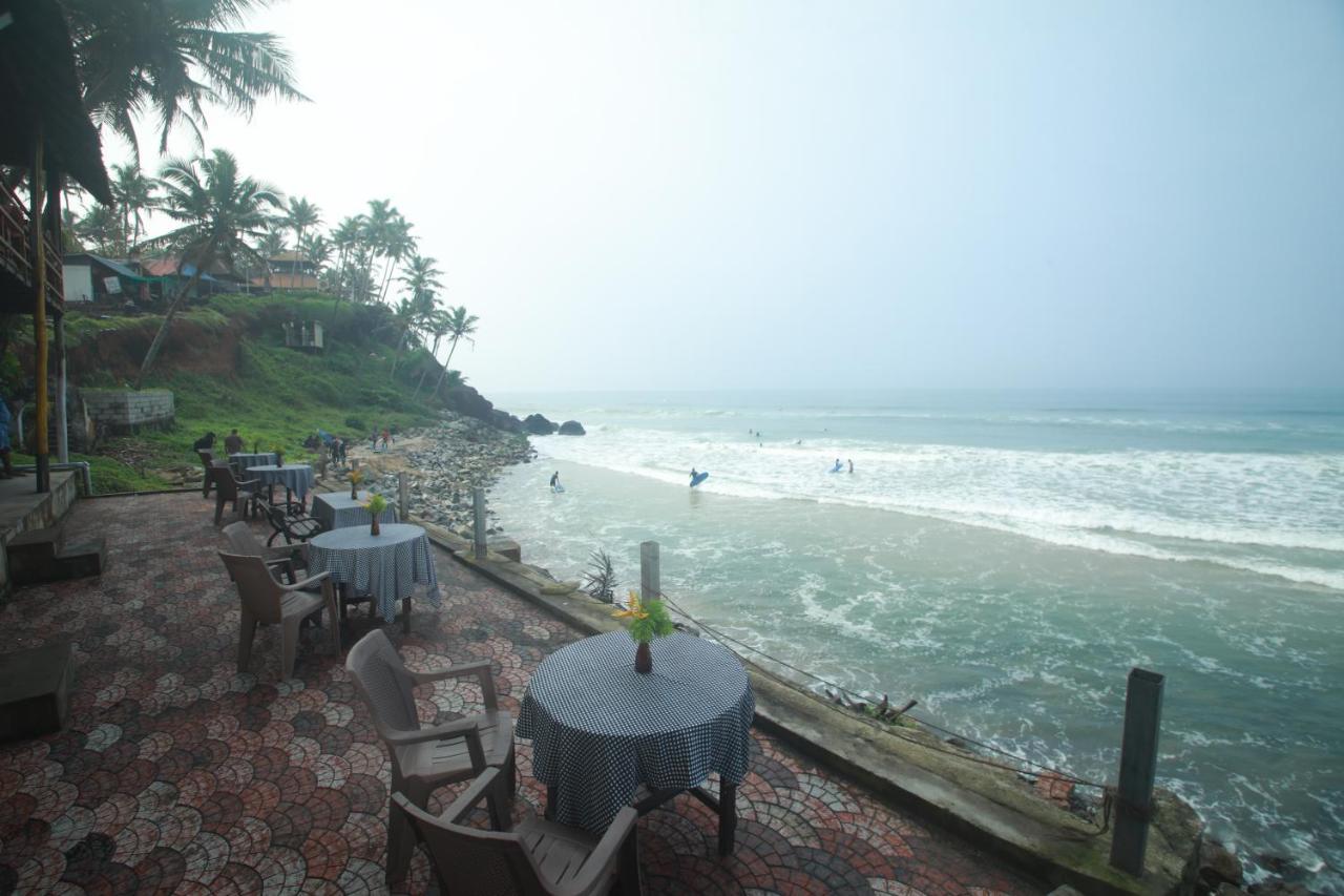 Black Beach Resort Варкала Екстериор снимка