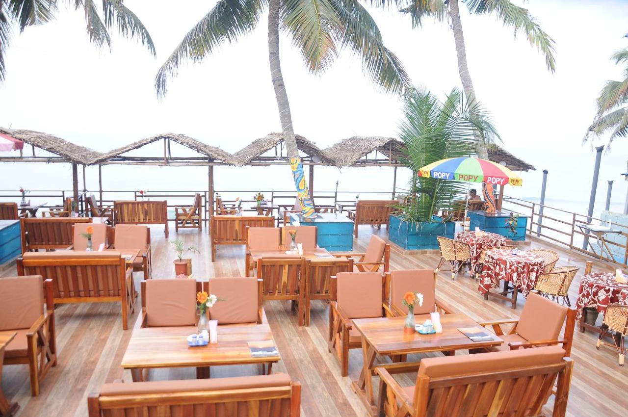 Black Beach Resort Варкала Екстериор снимка