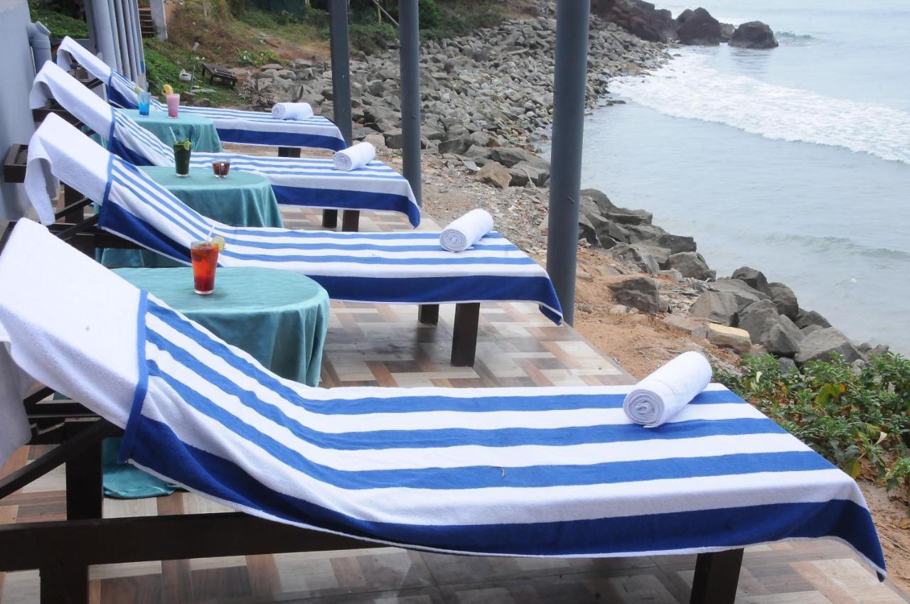 Black Beach Resort Варкала Екстериор снимка