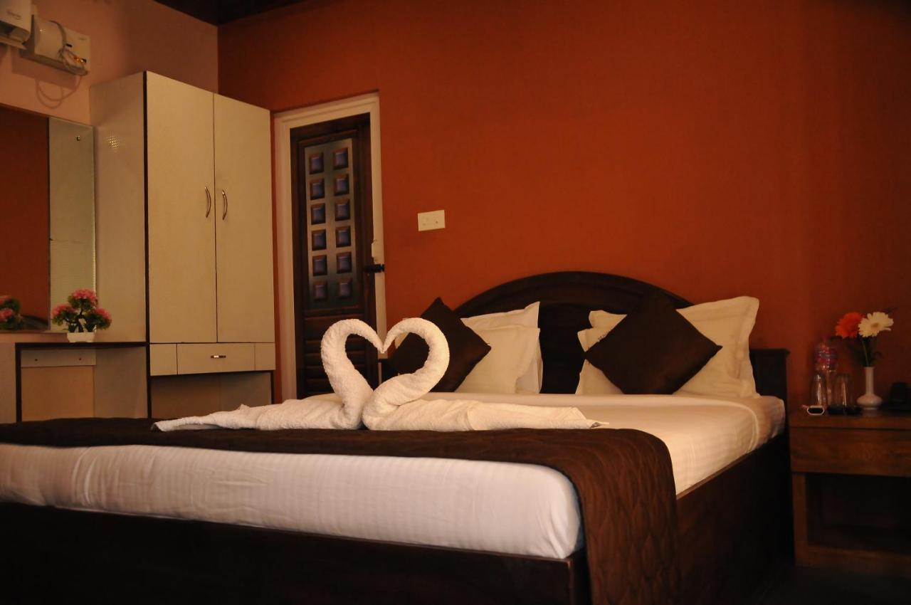 Black Beach Resort Варкала Екстериор снимка