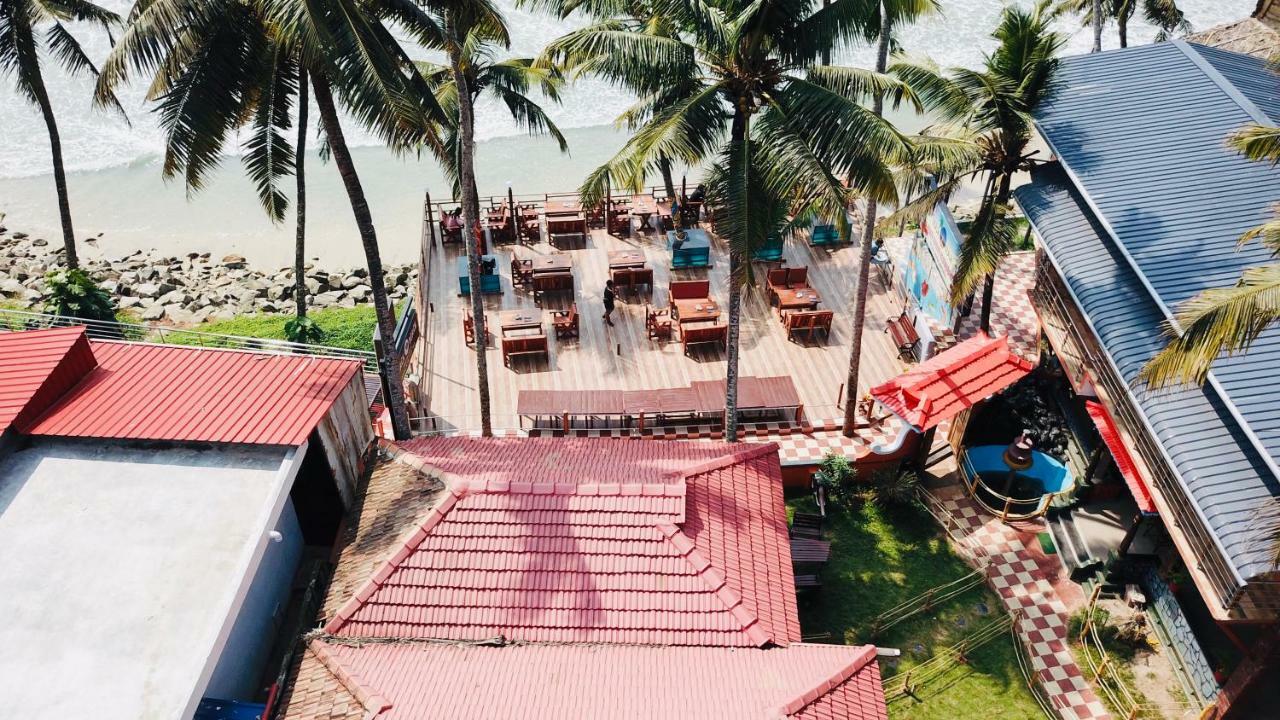 Black Beach Resort Варкала Екстериор снимка